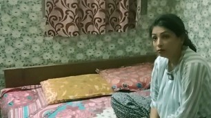 Indian 18yo Bachelor Boy Pussy Fucking His Landlady!!